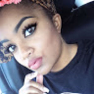 Meet your Posher, Janay